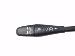 Mercedes Benz E-Class W211 (2002–2009) Schalter für Tempomat A1715402445 - 3