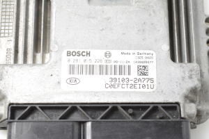 Kia ceed (2006–2012) Engine control unit 391032A775 - 2