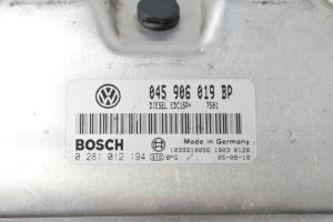 Volkswagen Polo IV (2001–2009) Motorsteuergerät 045906019BP - 4