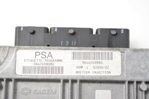 Citroen Xsara (1997–2005) Motora vadības bloks 9647498080 - 4