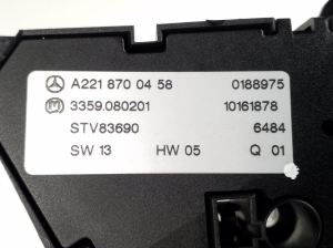 Mercedes Benz S-Class 221 (2005–2013) Front seat control switch A2218700458 - 4