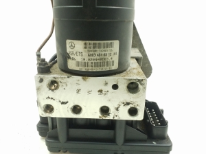Mercedes Benz CLK-Class 208 (1997–2002) ABS plokk A0034310312 - 4