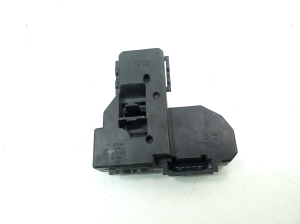 Mercedes Benz CLK-Class 208 (1997–2002) Rear corner tail light bulb holder - 2