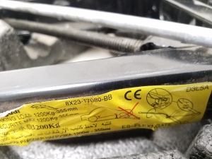 Jaguar XF (2008–2016) Instrumentu kaste bagāžniekā un tās detaļas - 3