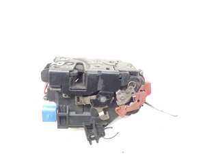 AUDI A8 D3 (2002–2010) Front door lock 4E2837015 - 2