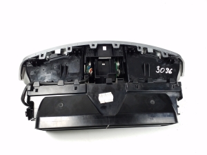 Mercedes Benz S-Class 221 (2005–2013) Dashboard air vent grilles - 4