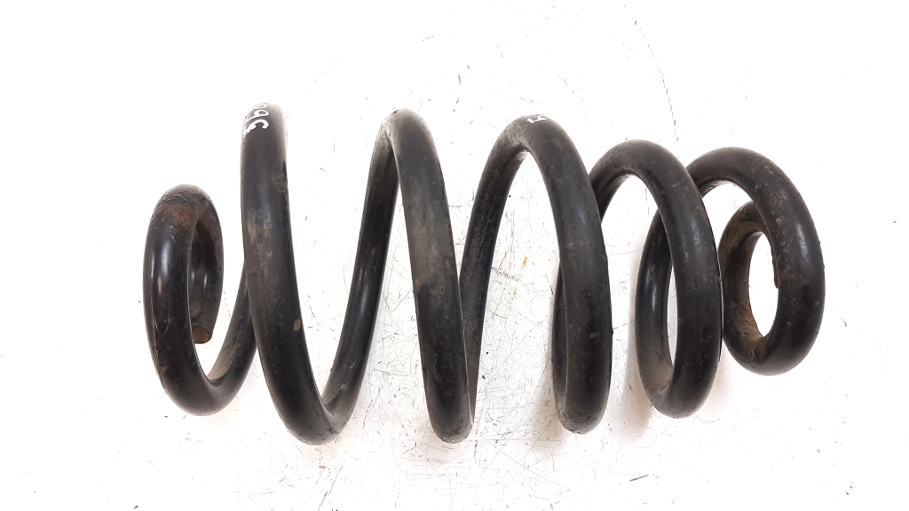 used-audi-a4-rear-spring