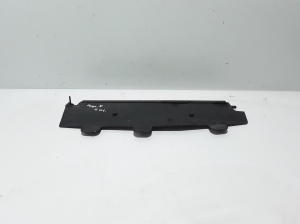RENAULT Kangoo (2008–2020) Jahutusradiaatori õhusuunaja 8200427478 - 3