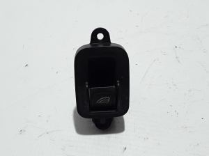   Rear side door glass switch 