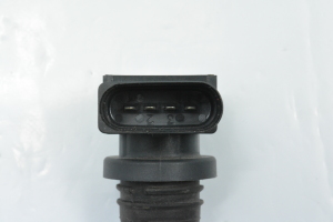 Volkswagen Polo V (2009–2017) Süütepool 036905715F - 4