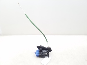 Tailgate lock - 8D0839016A