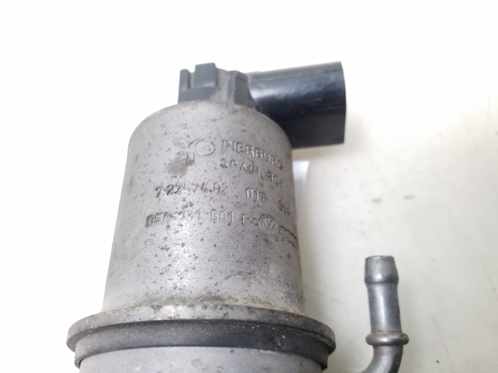 Used AUDI A3 EGR valve 06A131501F