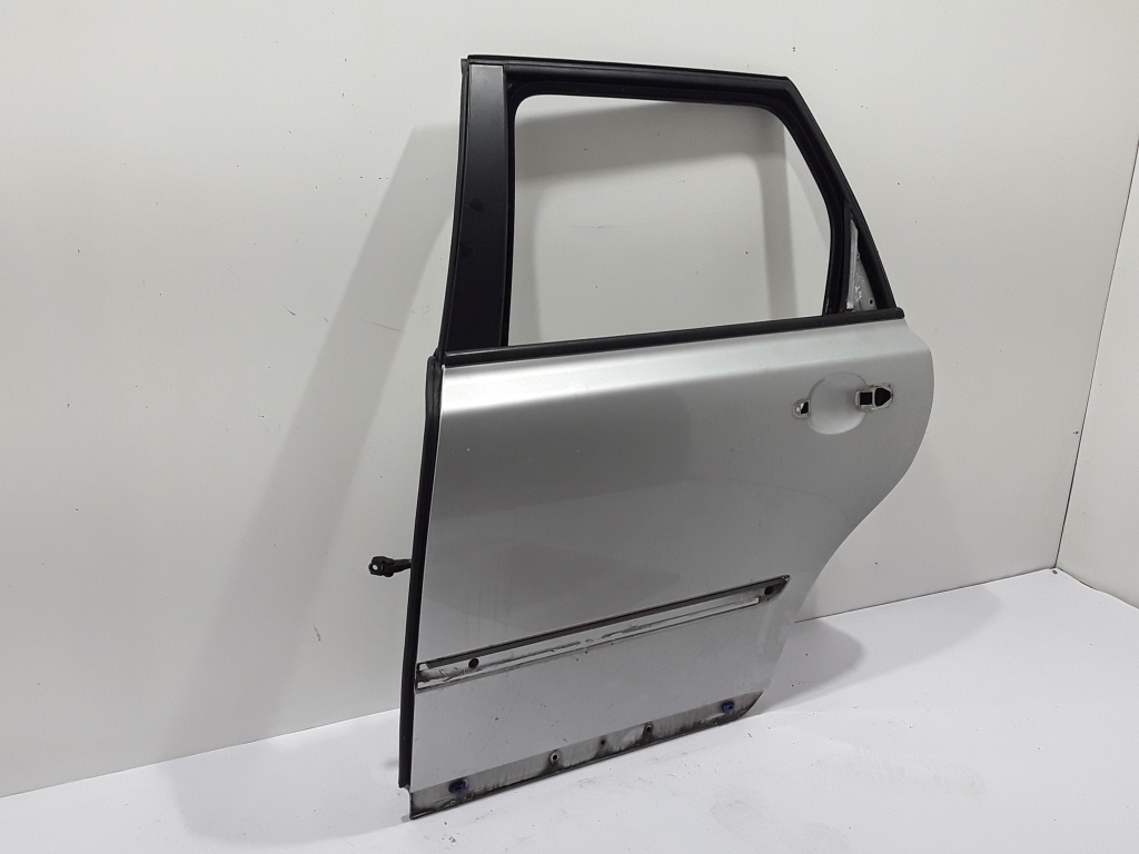 VOLVO V50 1 generation (2003-2012) Left Side Sliding Door 31335469 22413749