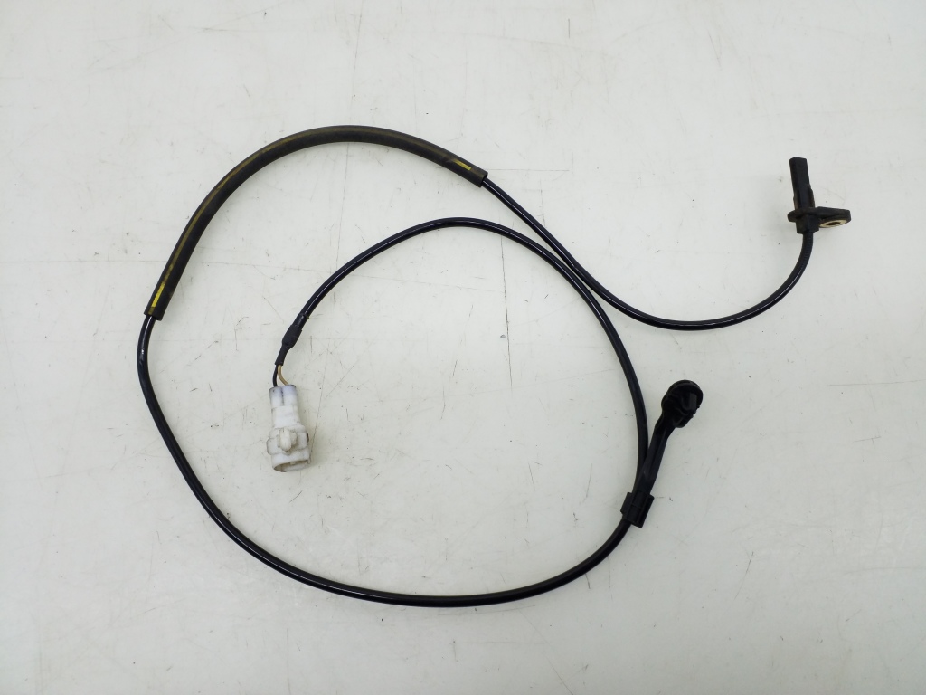 Used Toyota Yaris Abs Sensor Front 895420d050