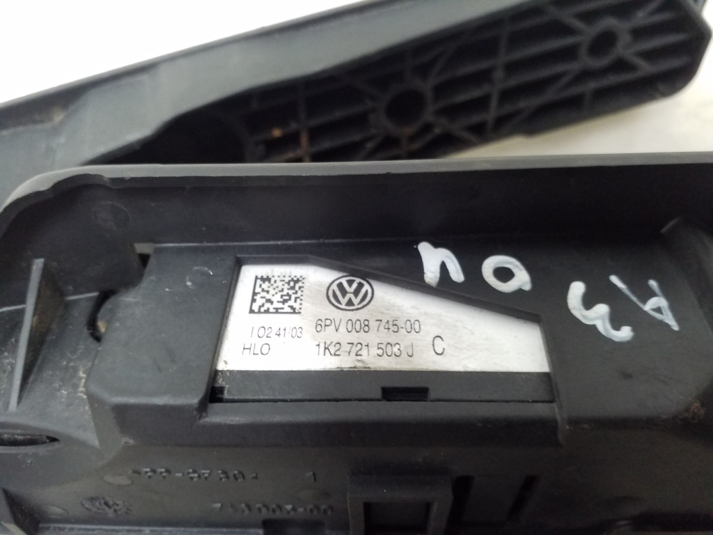 Used AUDI A3 Accelerator pedal 1K2721503J