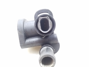  Thermostat housing 