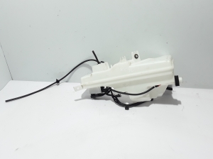 VOLVO XC90 (2015–2024) Scheibenwaschbehälter vorne 31349385 - 4