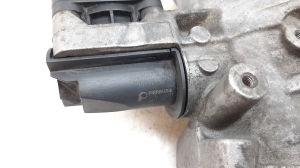  EGR valve 