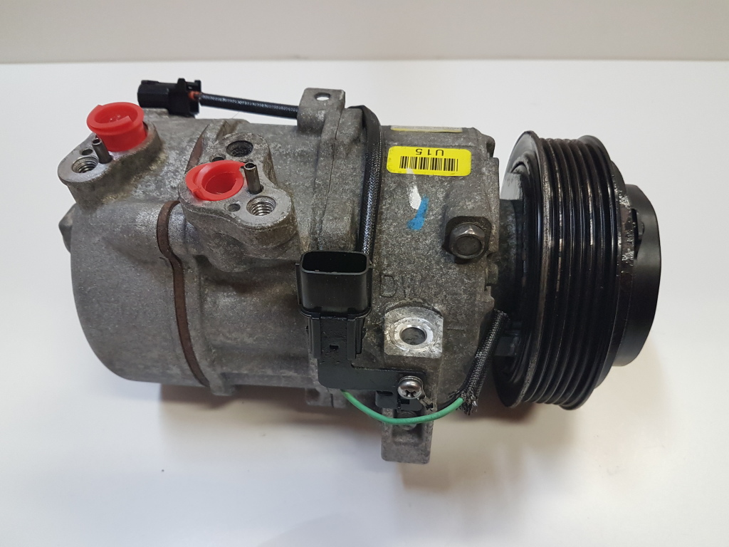Used Kia Sorento Air conditioner compressor 97701C5150