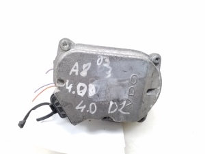 AUDI A8 D3 (2002–2010) Sisselaskekollektori klappide mootor 057129086H - 2