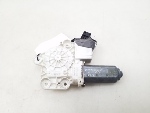 Opel Signum (2003–2008) Rear side door window regulator motor 24414776 - 4