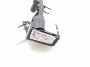 AUDI A8 D3 (2002–2010) Sonstiger Sensor 4E0616575J - 3
