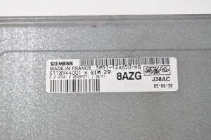 Ford Focus (2004–2011) Engine control unit 5M5112A650HG - 4