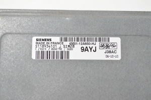 Ford Focus (2004–2011) Engine control unit 4M5112A650HJ - 2