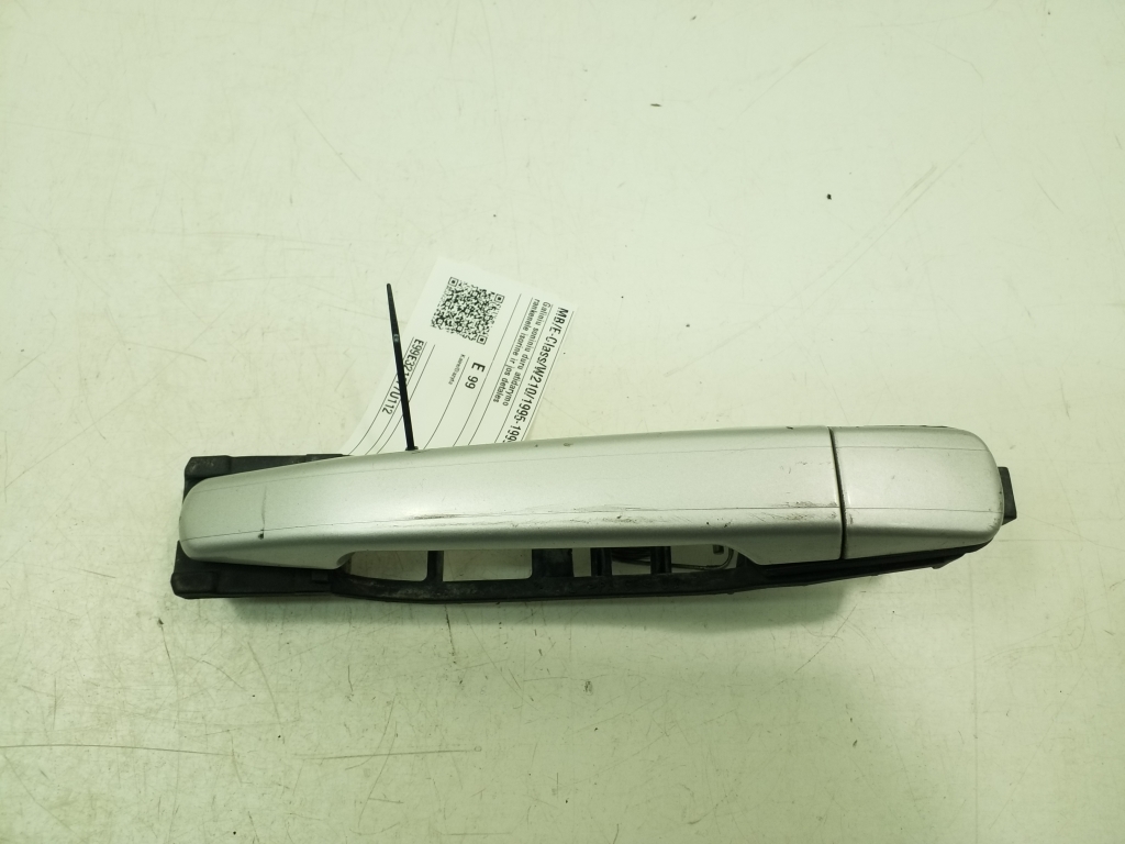 MERCEDES-BENZ E-Class W210 (1995-2002) Left Side Sliding Door Exterior Handle 20434117