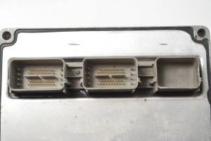 Ford Focus (2004–2011) Engine control unit 5M5112A650RE - 4