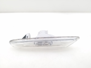 Seitenblinker Kotflügel vorne - 7253325