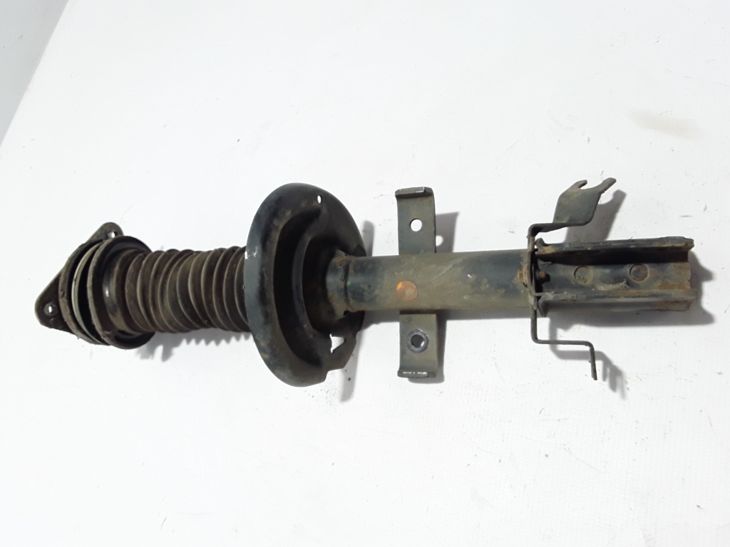 RENAULT Clio 4 generation (2012-2020) Front Right Shock Absorber 543020808R 22414138