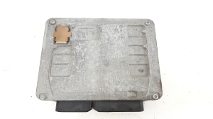 AUDI A3 8P (2003–2012) Mootori juhtplokk 06A906033DS - 3