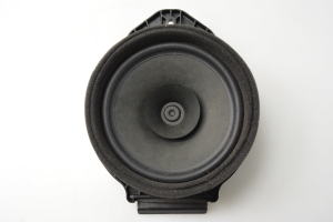 Rear side door speaker - 39117928