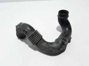Opel Movano B (2010–2022) Õhu sisselaske voolik 165554107R - 4