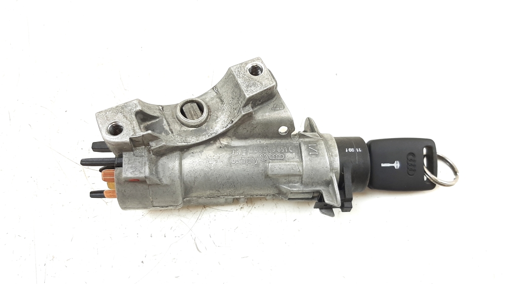 Used AUDI A6 Ignition switch 4B0905851C
