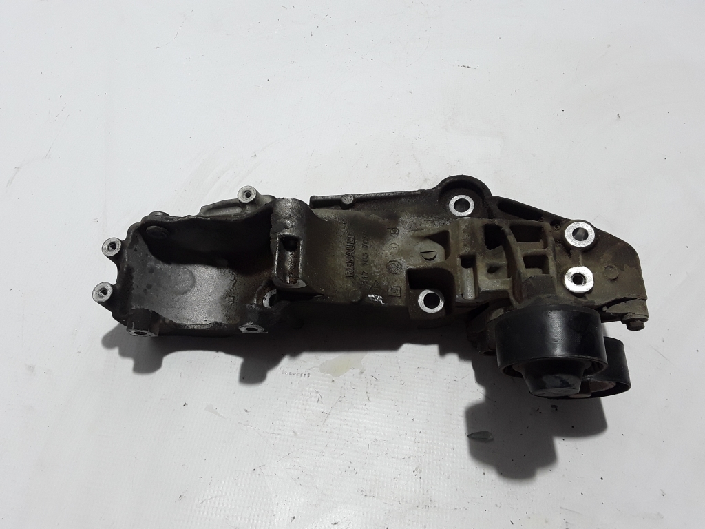 OPEL Movano 1 generation (2017-2023) Alternator bracket 117103703R 22414033