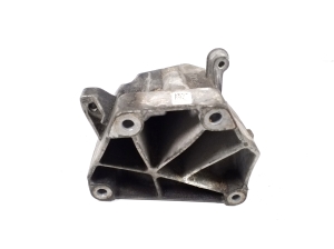 Mercedes Benz E-Class W212 (2009–2015) Engine bracket A6512230004 - 4