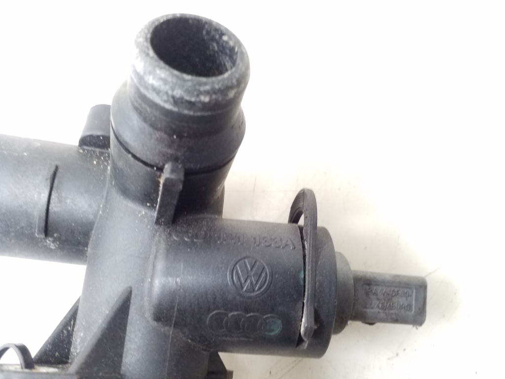 Used AUDI A4 Pipe 06D121133A