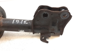Subaru XV (2011–2017) Front shock absorber - 3
