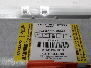 VOLVO XC90 (2002–2014) Pasažiera drošības spilvens panelī 30740510 - 3