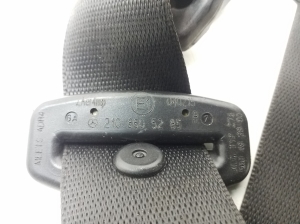 Mercedes Benz E-Class W210 (1995–2002) Sicherheitsgurt vorne A2108605285 - 3
