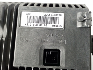 Mercedes Benz E-Class W212 (2009–2015) Ekraan A2129010804 - 2