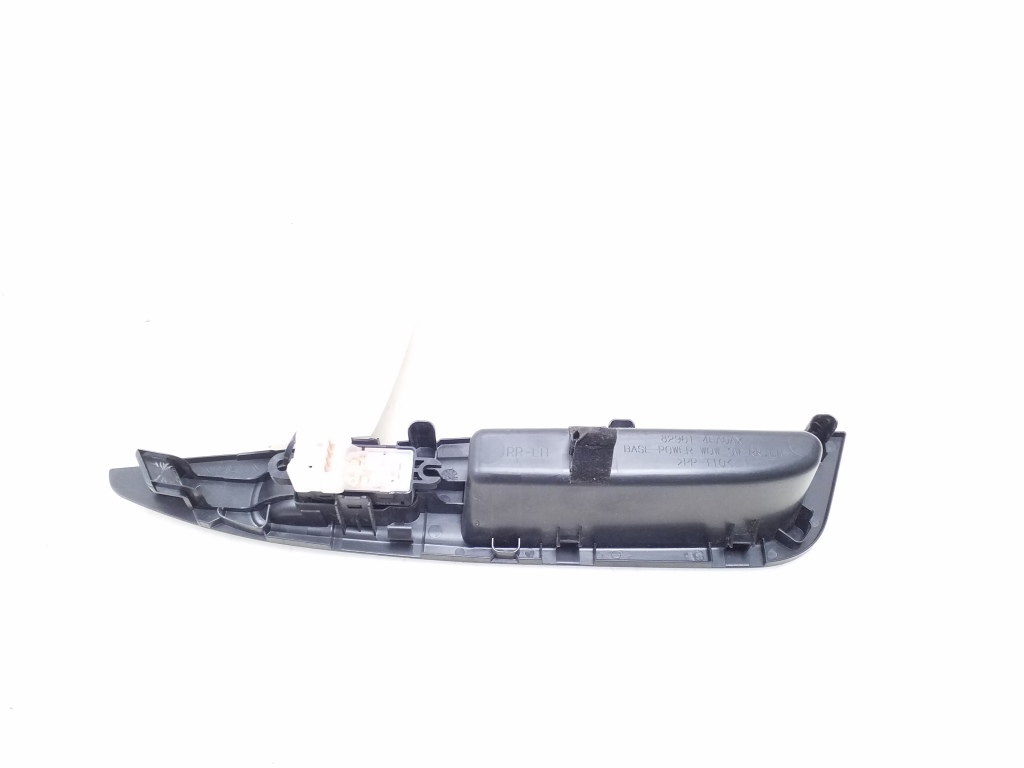 NISSAN Qashqai 2 generation (2013-2023) Кнопка стеклоподъемника задней левой двери 25095548