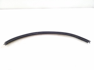  Rear side door sealing rubber 