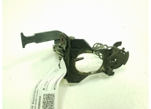 Mercedes Benz E-Class W210 (1995–2002) Hood latch A2028800464 - 3