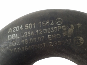 Mercedes Benz E-Class W212 (2009–2015) Jahutusradiaatori voolik A2045011682 - 3