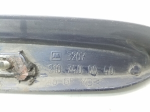 Mercedes Benz E-Class W210 (1995–2002) Numbrimärgi valgustuse korpus A2107400040 - 4