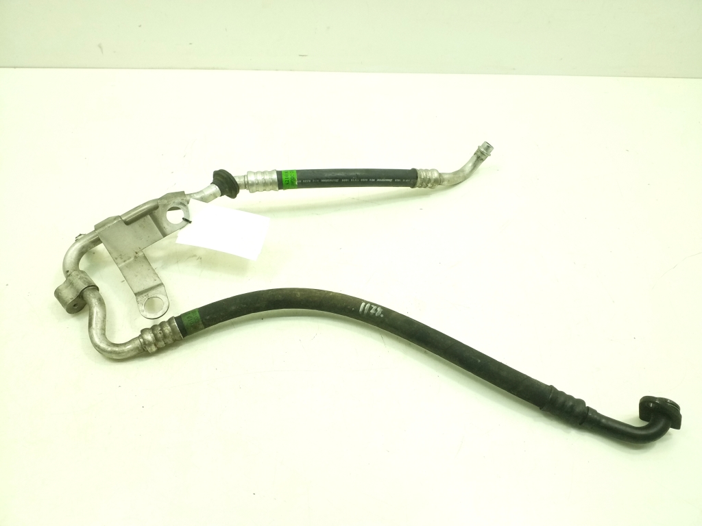 Mercedes Benz E-Class W210 (1995–2002) Kliimaseadme voolik A2108305915 Mercedes Benz E-Class W210 (1995–2002) Kliimaseadme voolik A2108305915