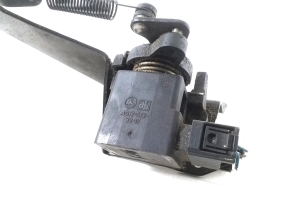 Mercedes Benz E-Class W210 (1995–2002) Accelerator pedal sensor A0125423317 - 2